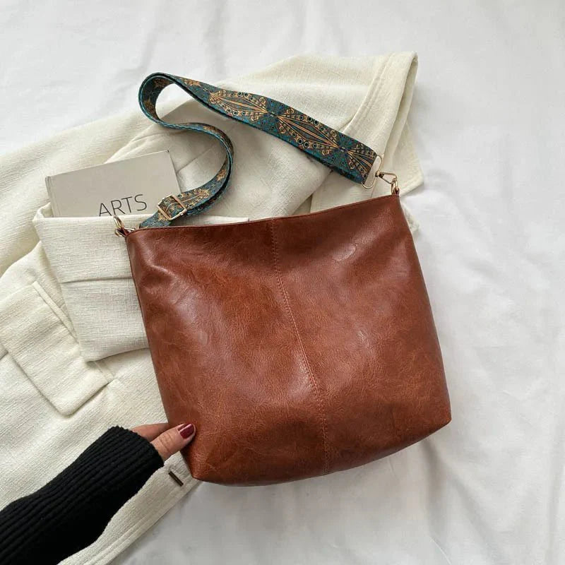 Urban Heritage Shoulder Bag